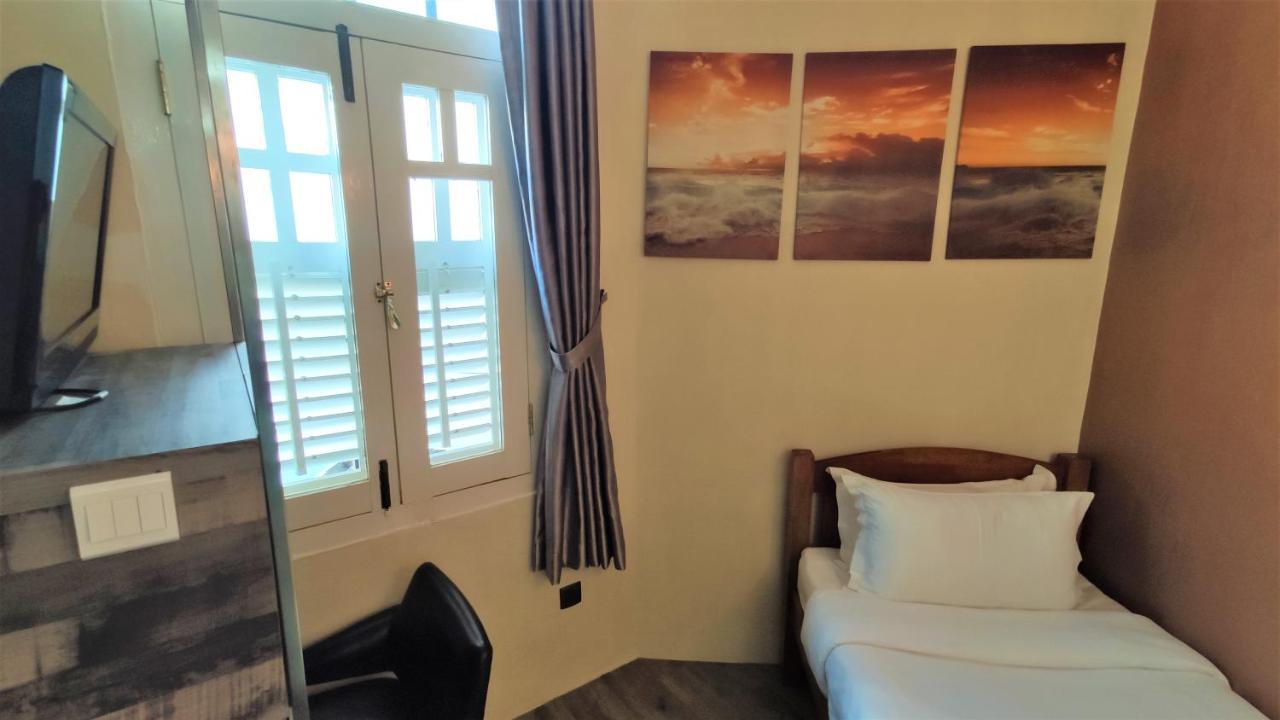 Superior Single Room