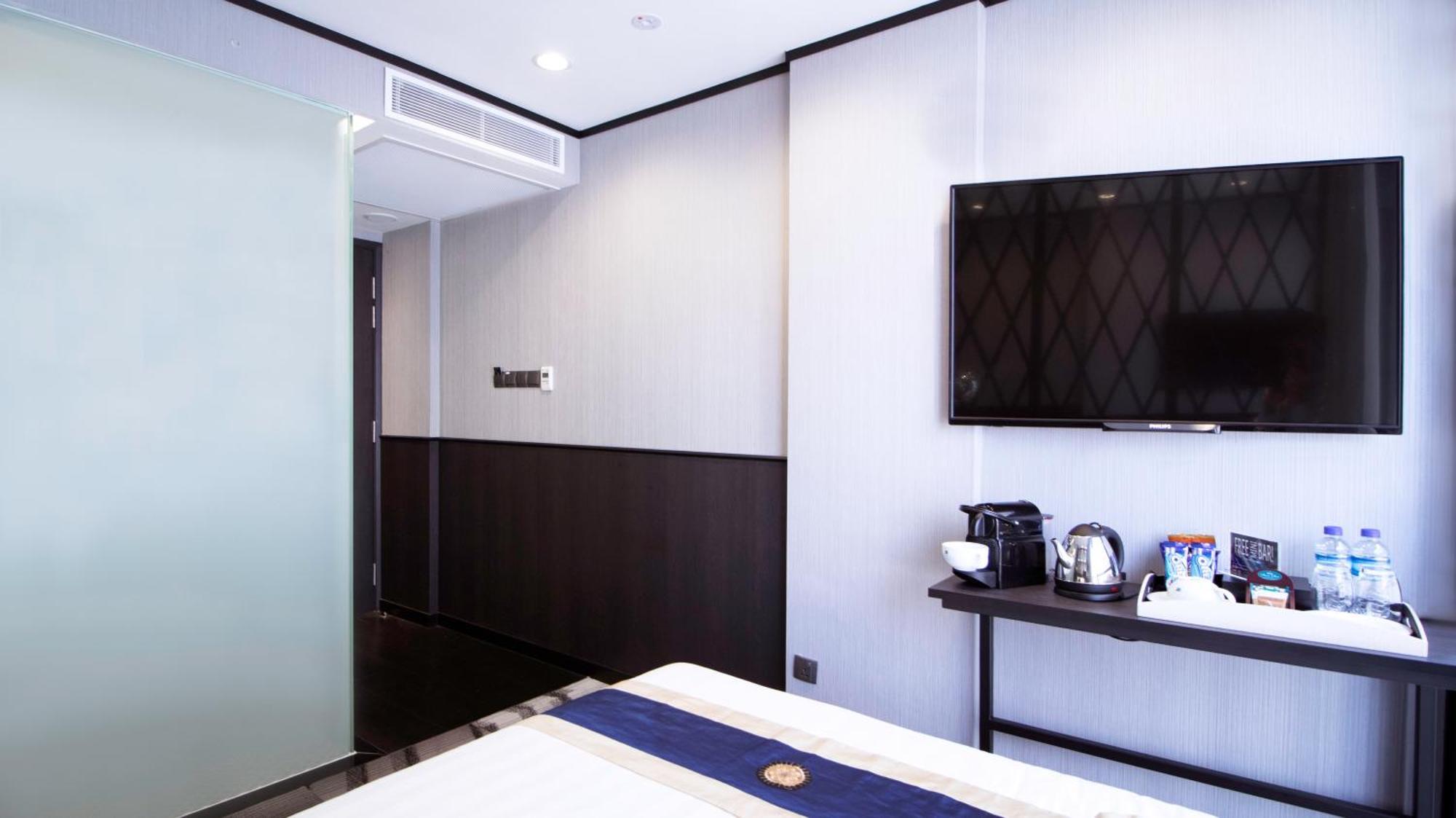 Deluxe Queen Room Balcony