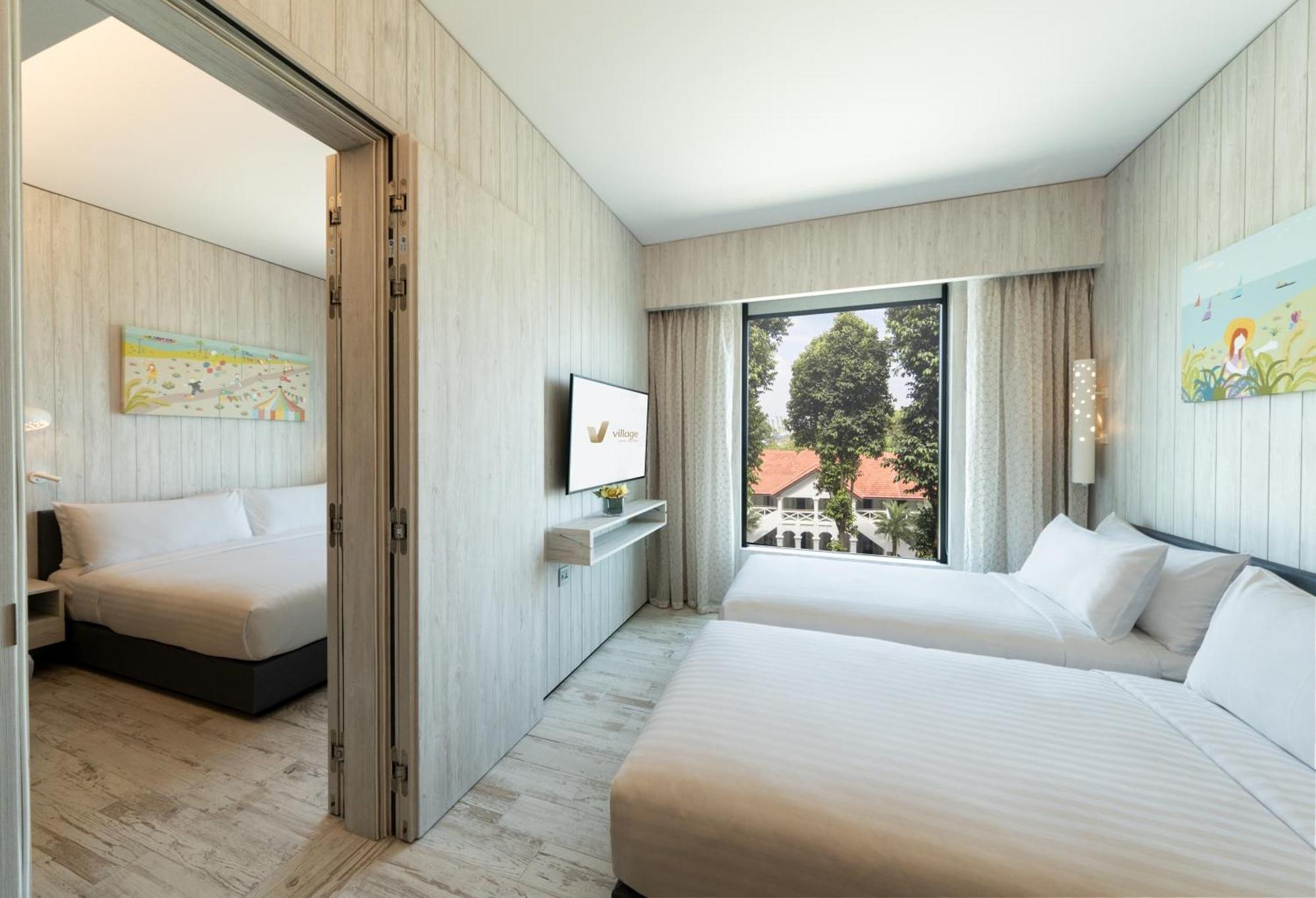 Deluxe Family Room,1555481557:JPEG