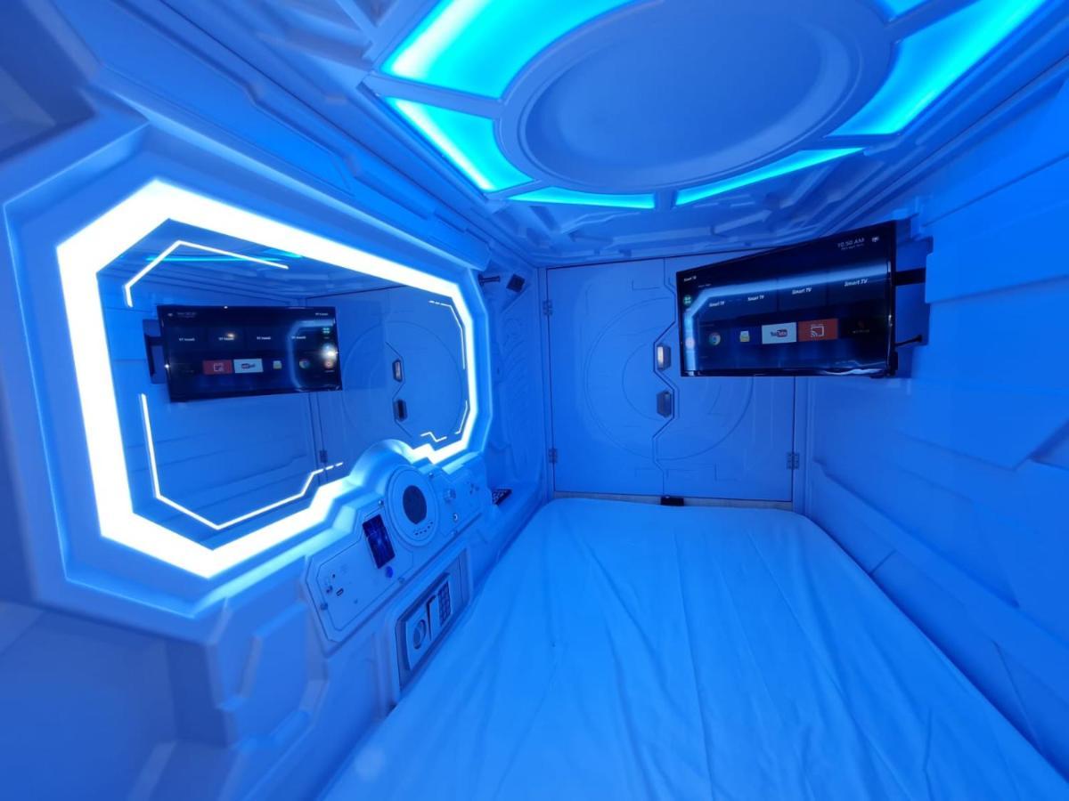 Single Capsule