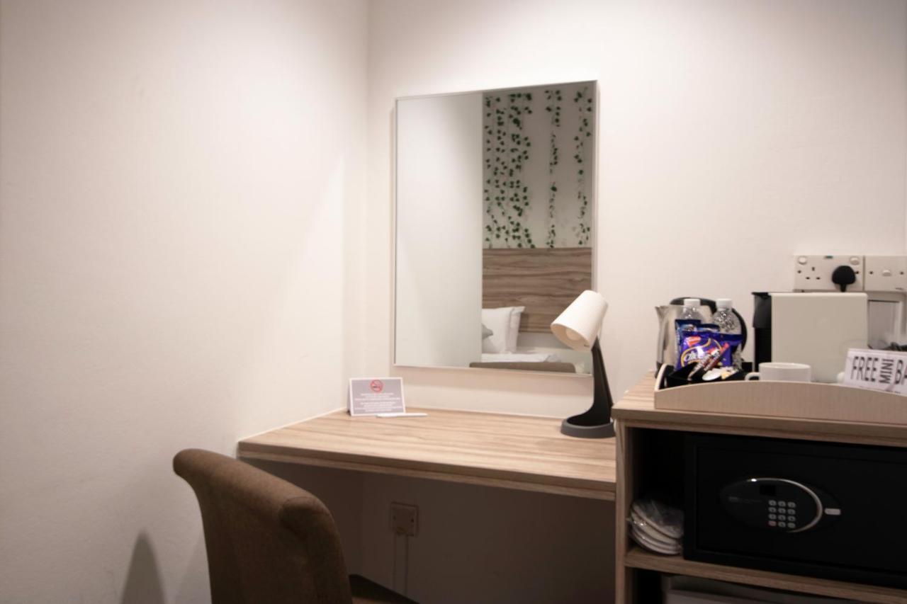 Superior King Room