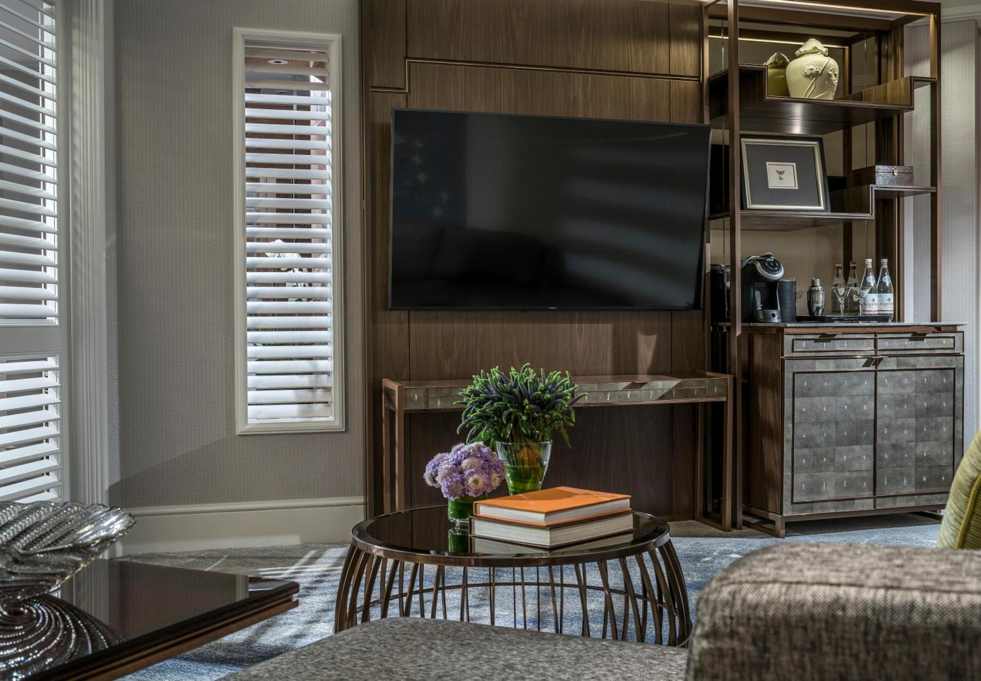 Premier Suite Twin