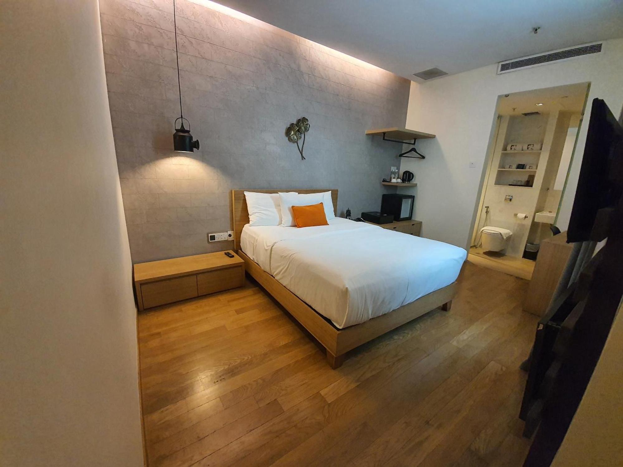Executive King Room