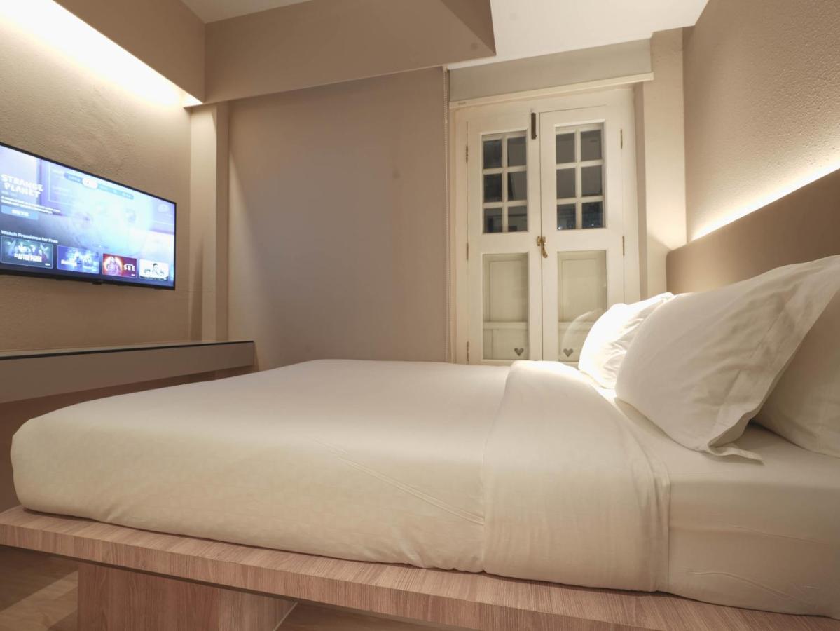 Executive Queen Room