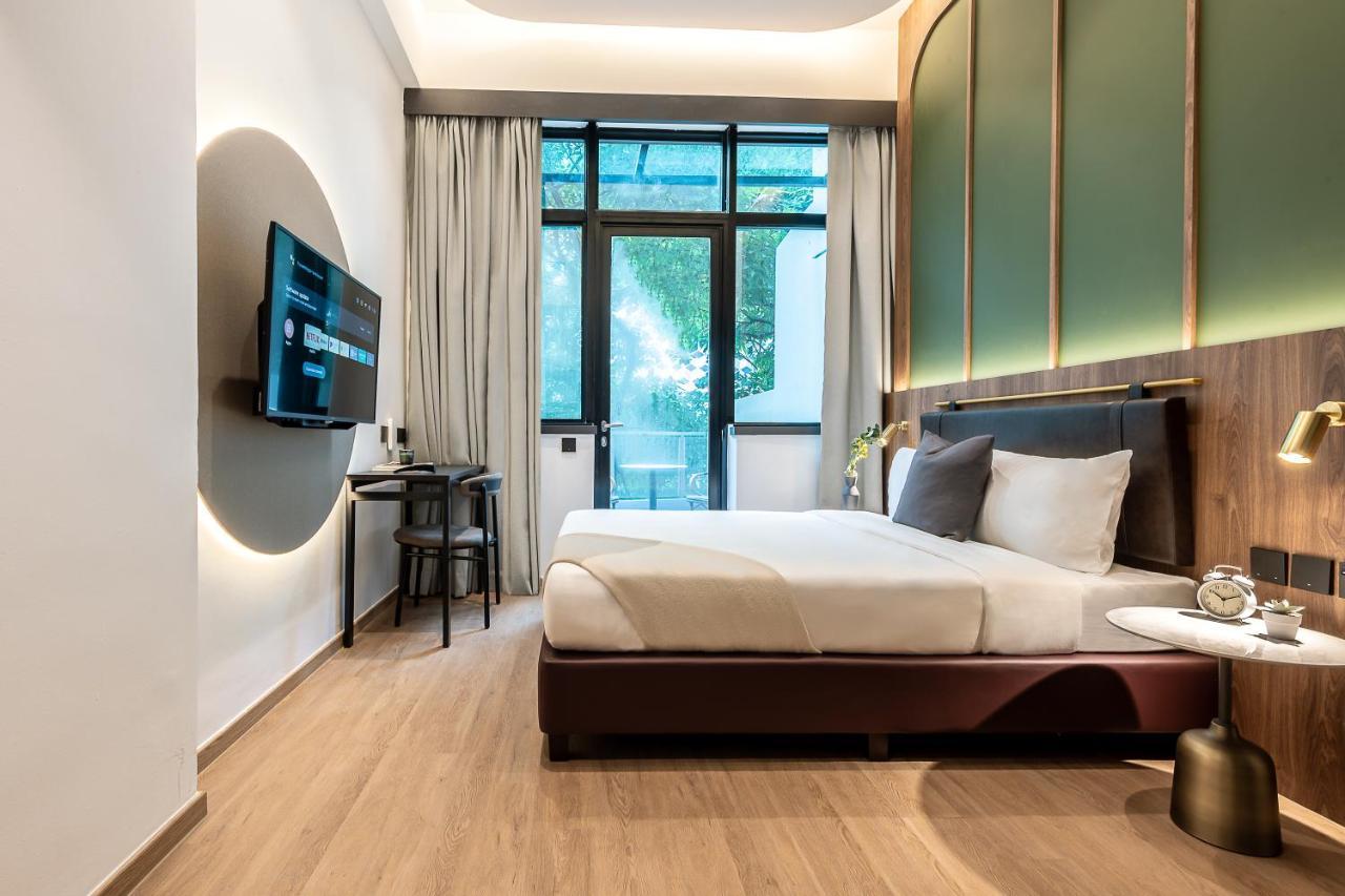 Queen Room Balcony