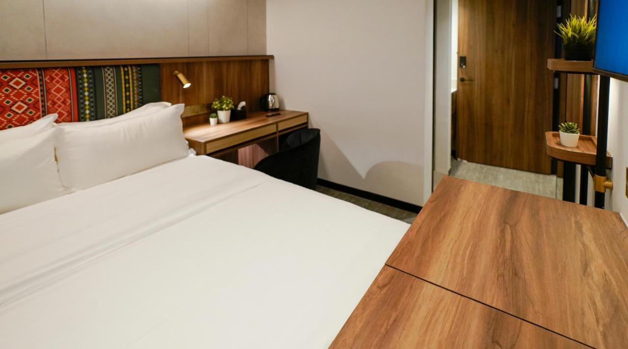 Double Room DAYUSE 9hrs 9AM-6PM