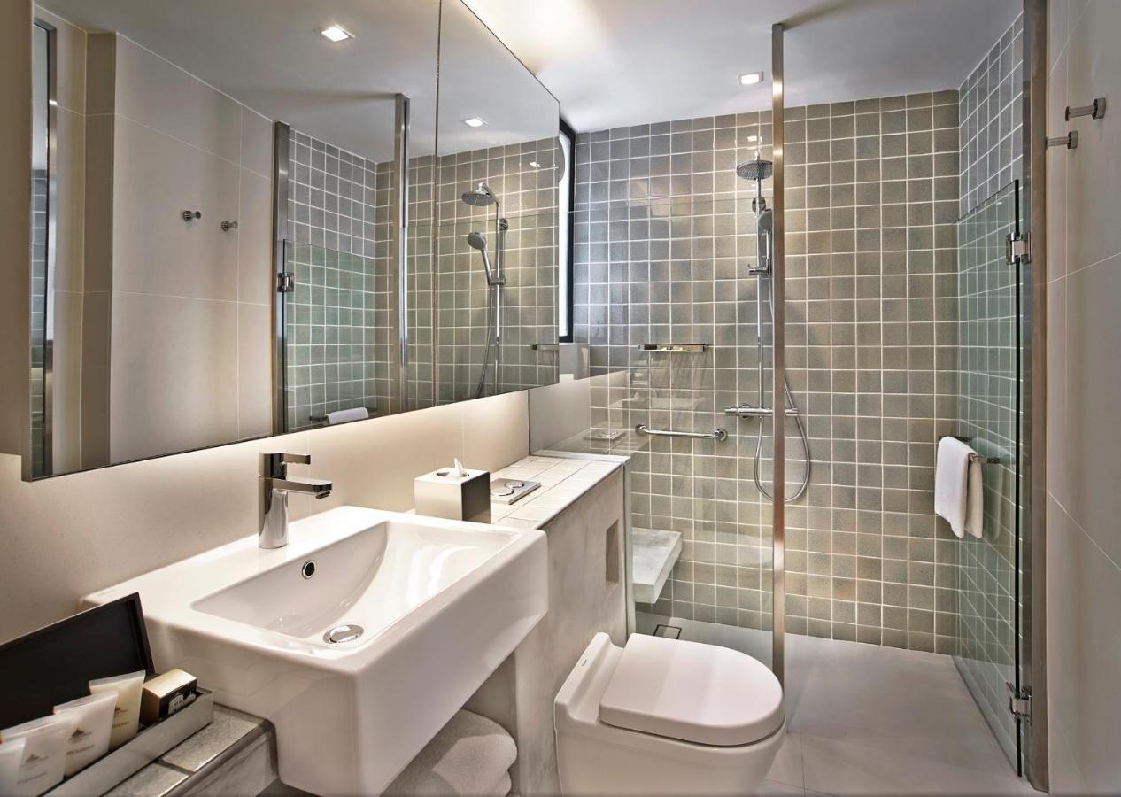 Parklane Split Level Studio