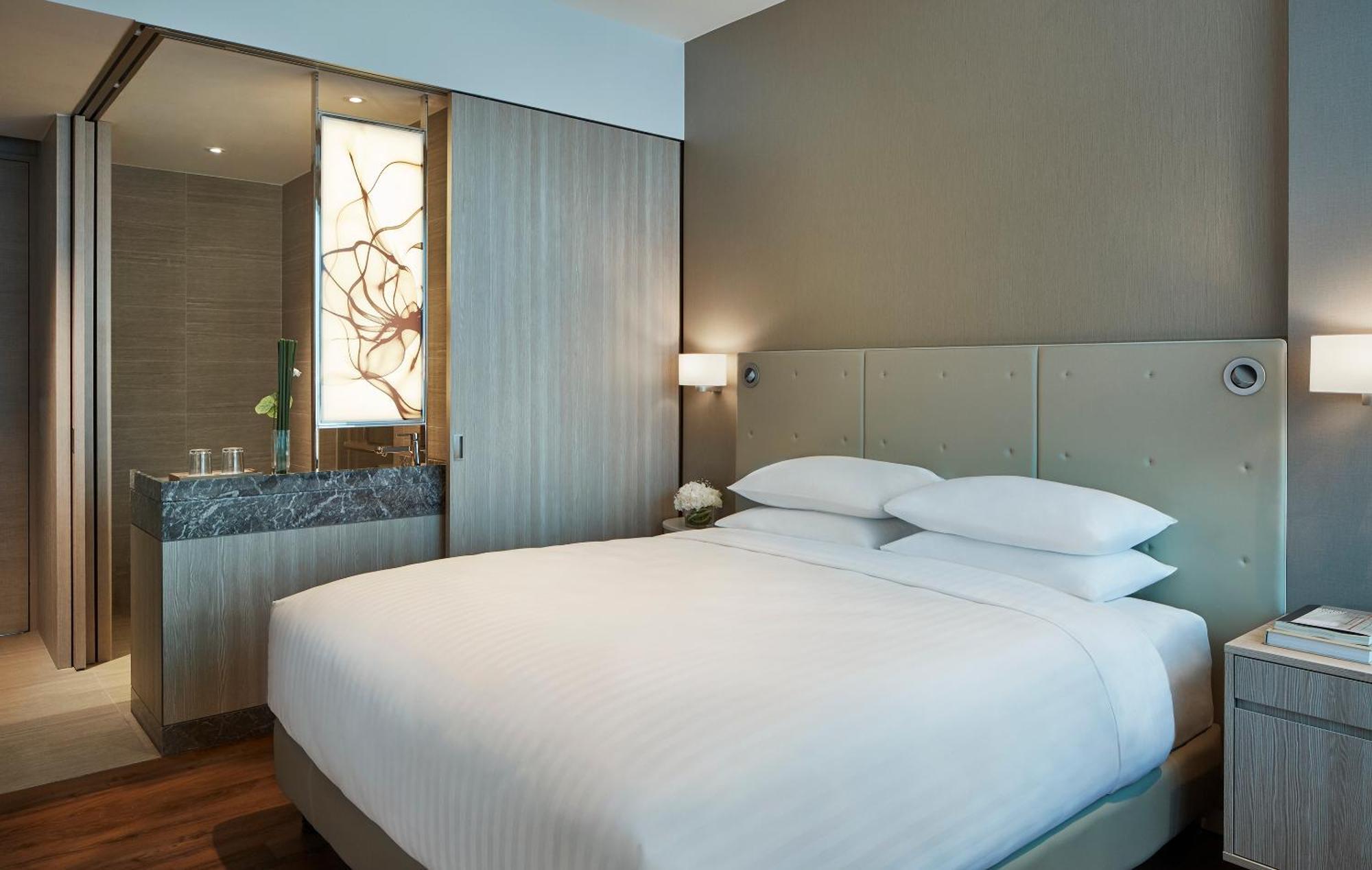 Guest Room 1 King