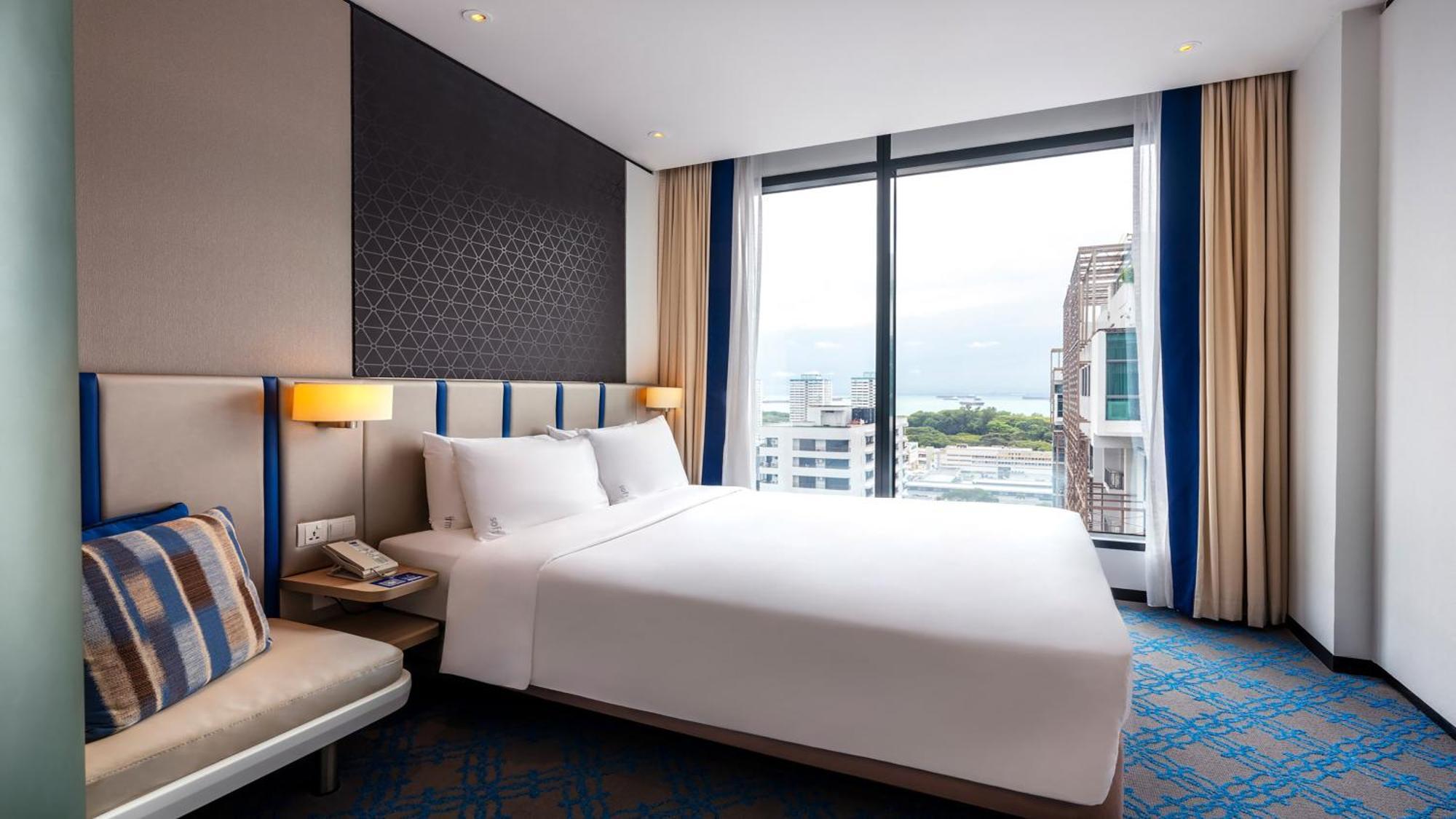 Standard Queen Room Sea View High Floor