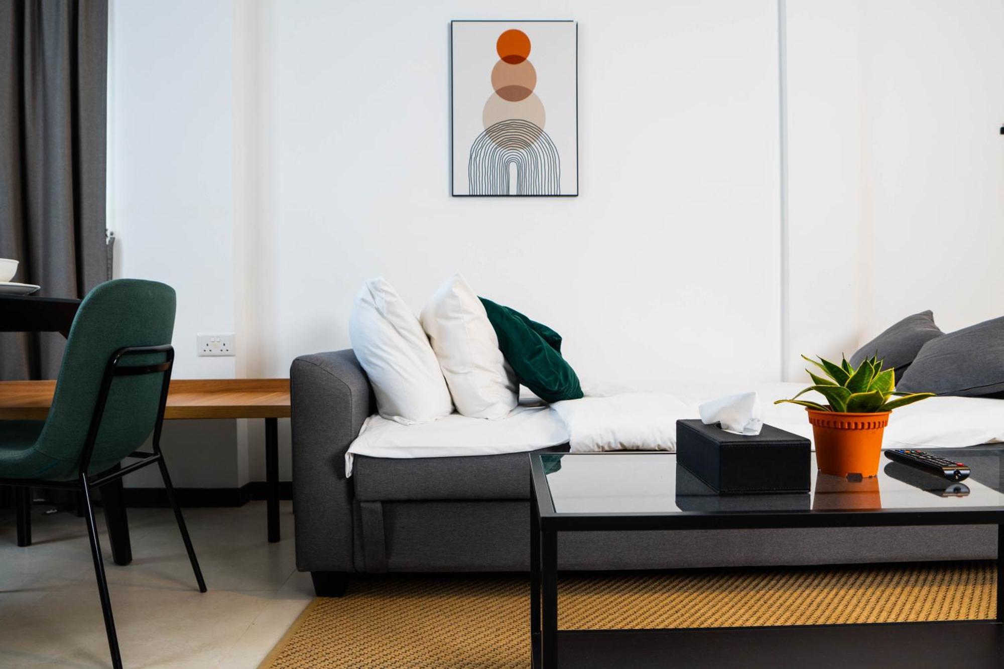One-Bedroom Triple