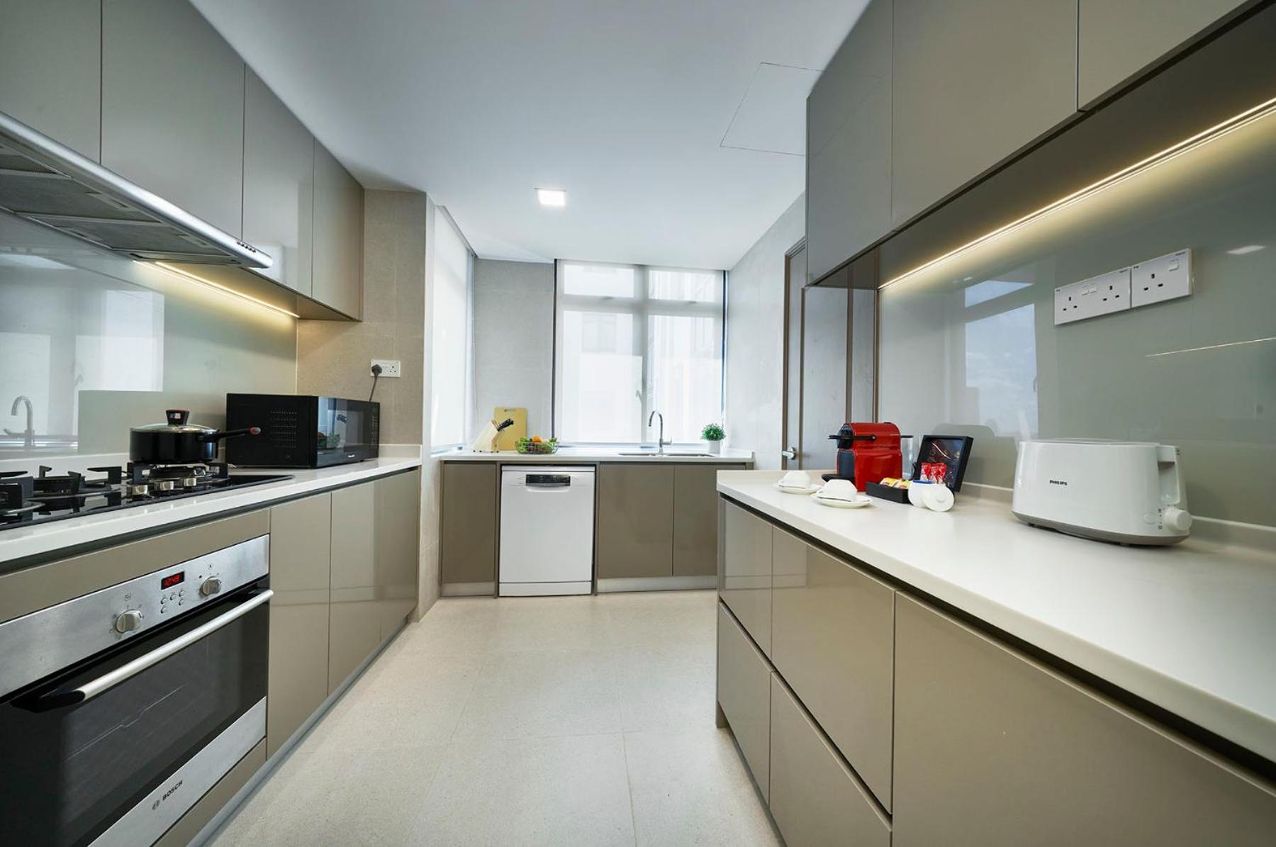 Premier Three-Bedroom Apartment,1592091566:JPEG