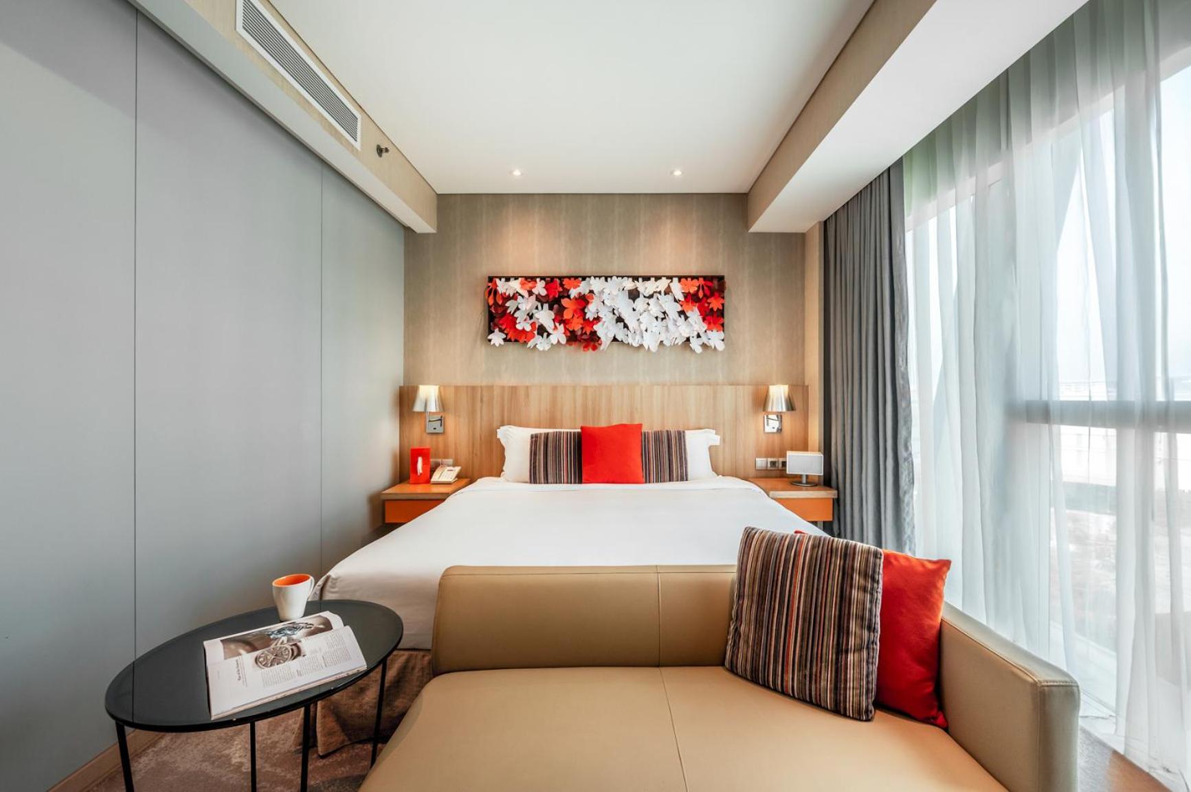 Deluxe Room with Kitchenette