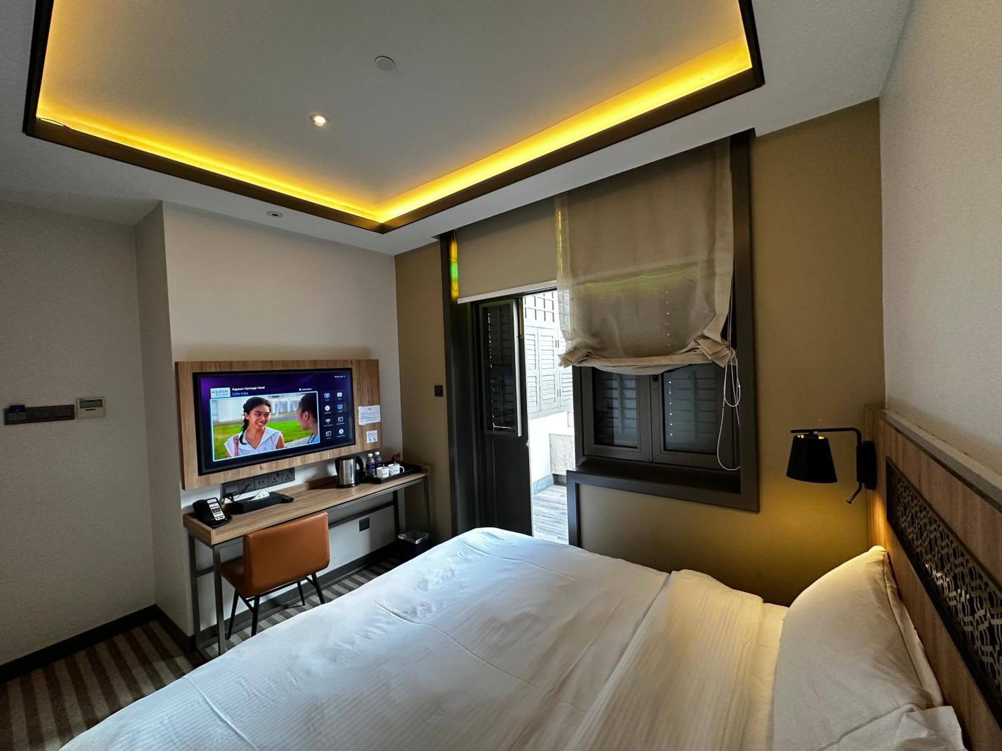 Courtyard Room