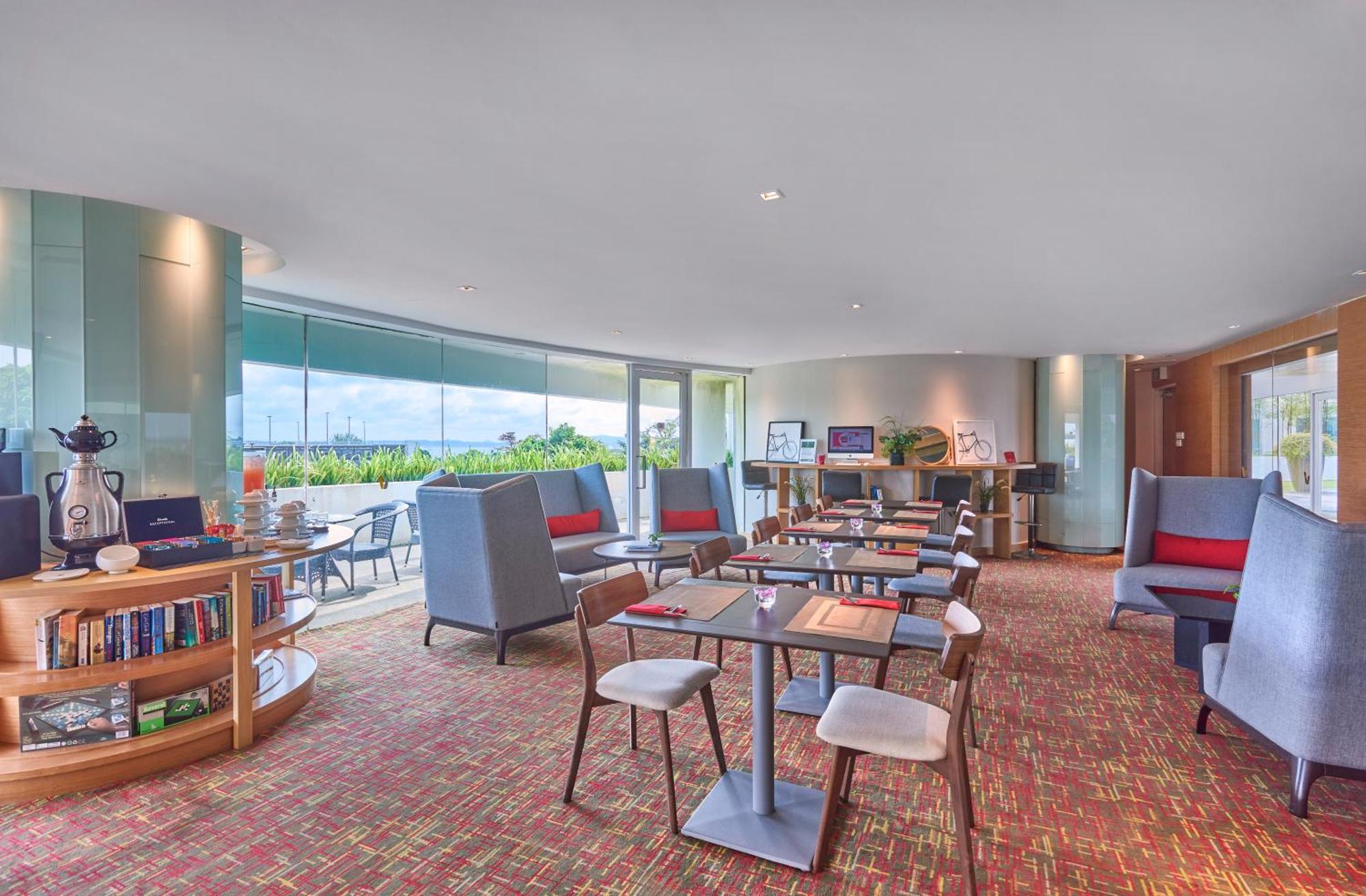 Club Room