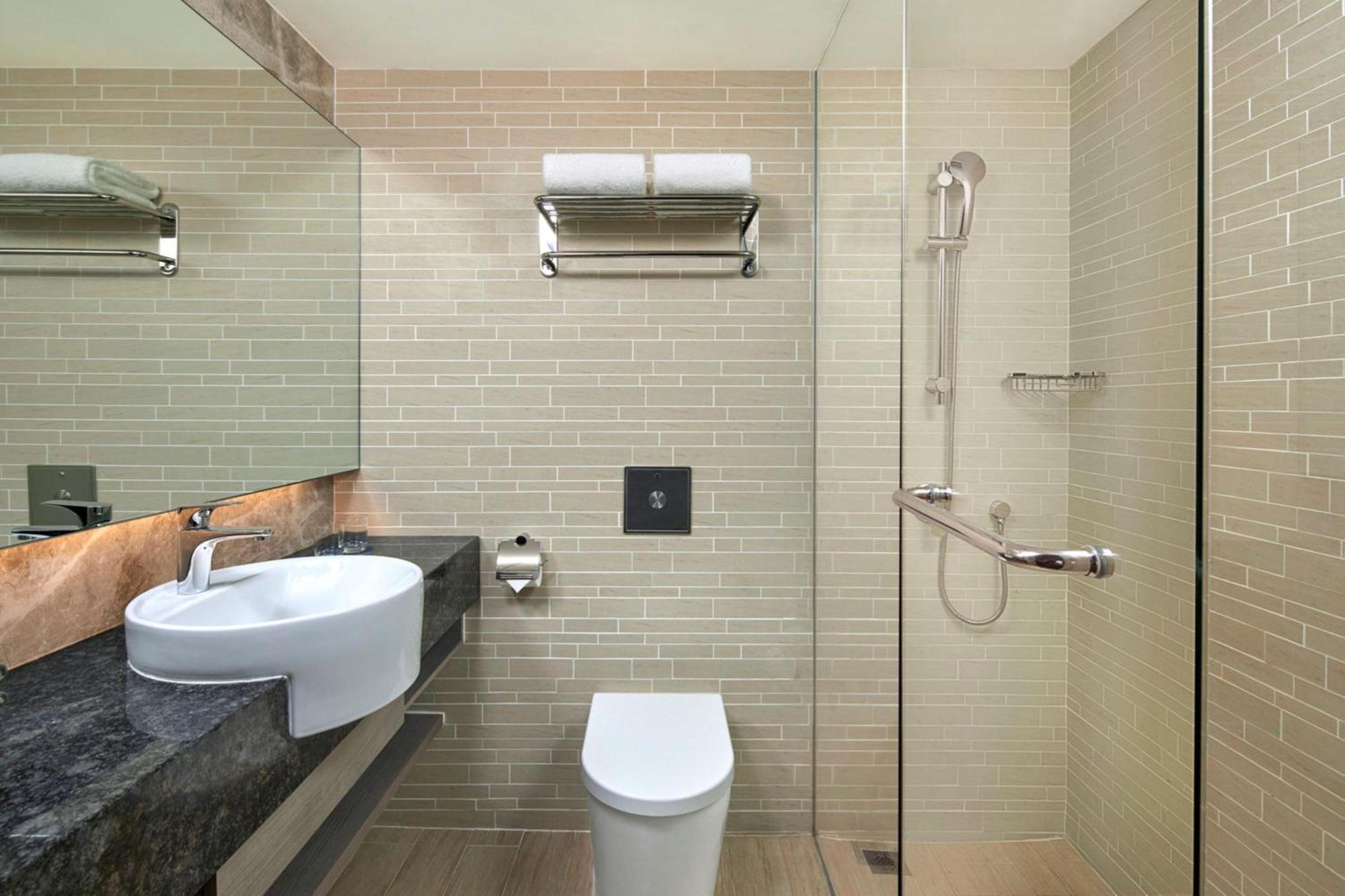 Premium Room 1 King River View
