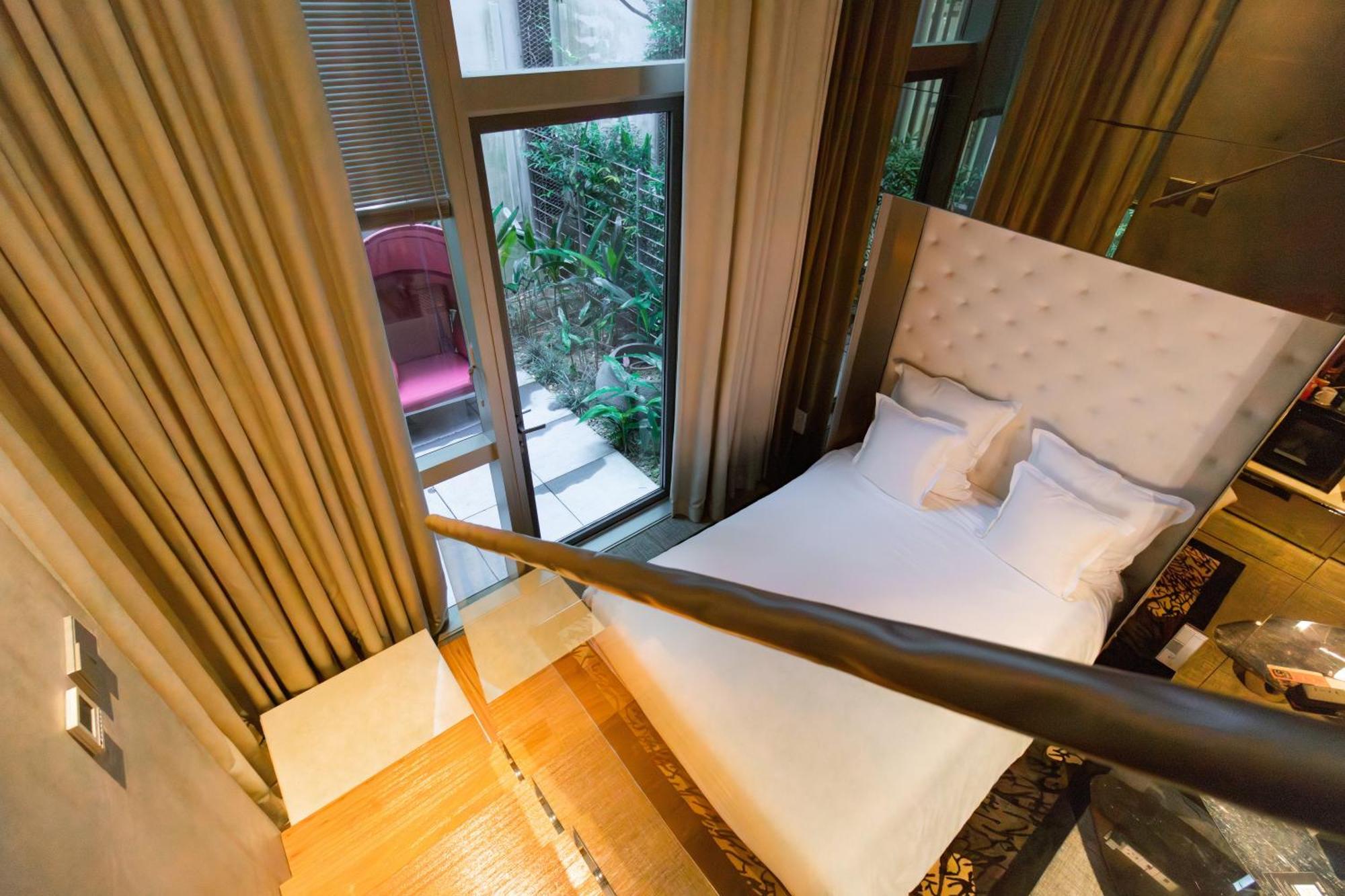 Loft Terrace Room