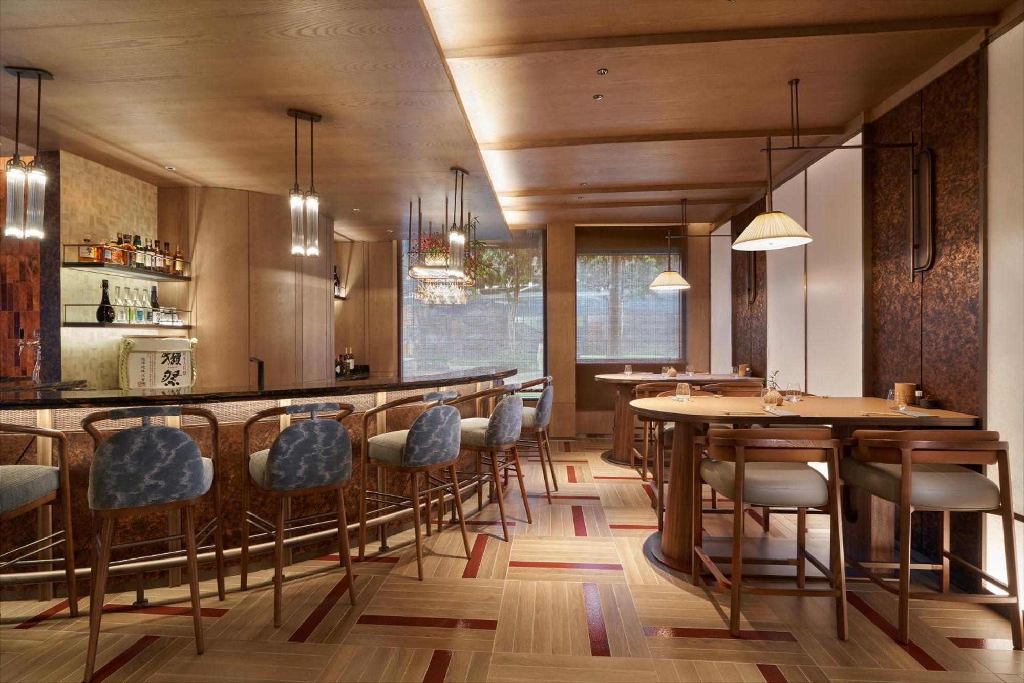 3D2N Unwind Deluxe Room complimentary $100 SGD F&B Credits