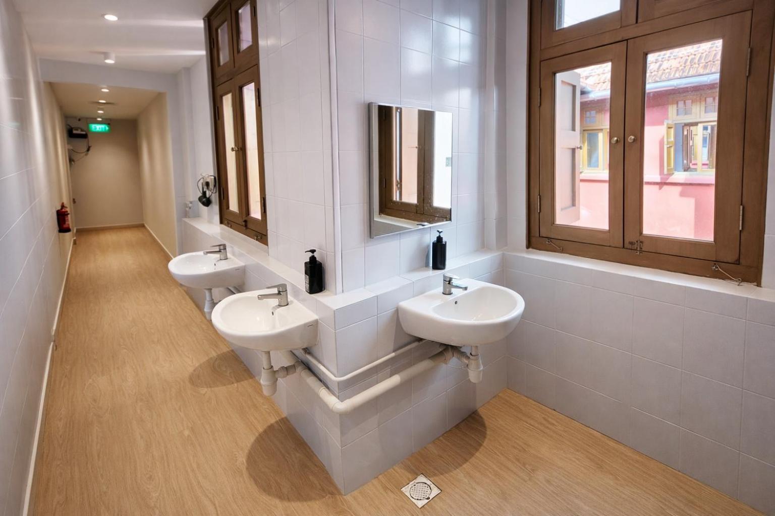 Family Room Private Bathroom