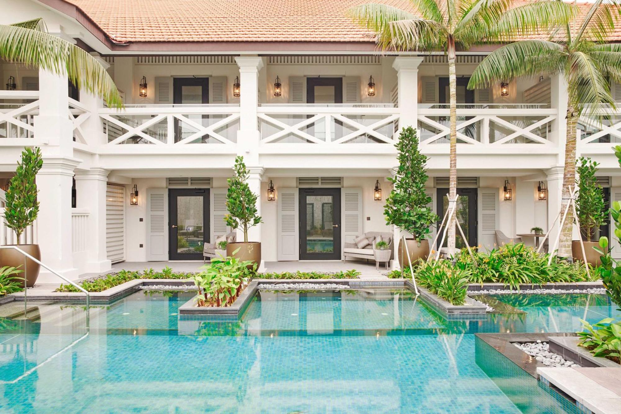 Premier Room Pool Access