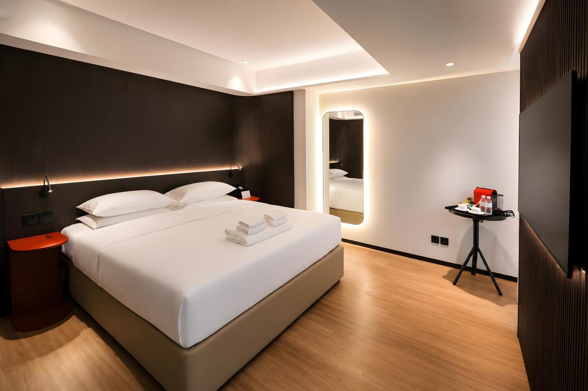 Executive Room