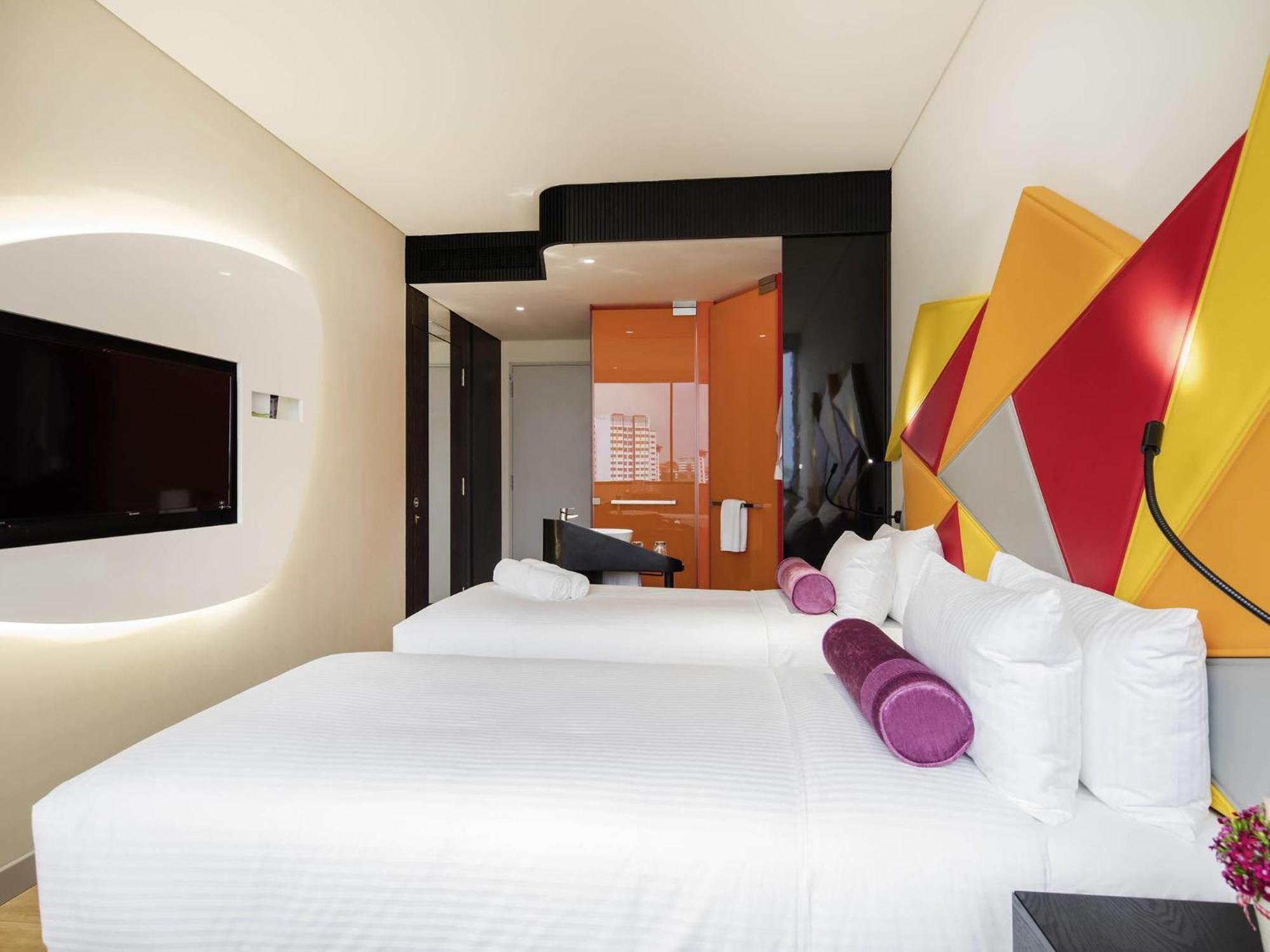 Standard Triple Room 3 Single Beds