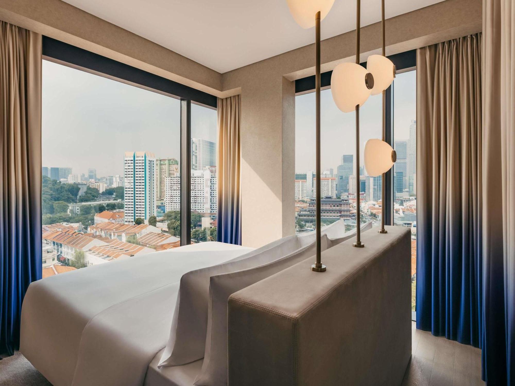 Suite King Club Benefits High Floor