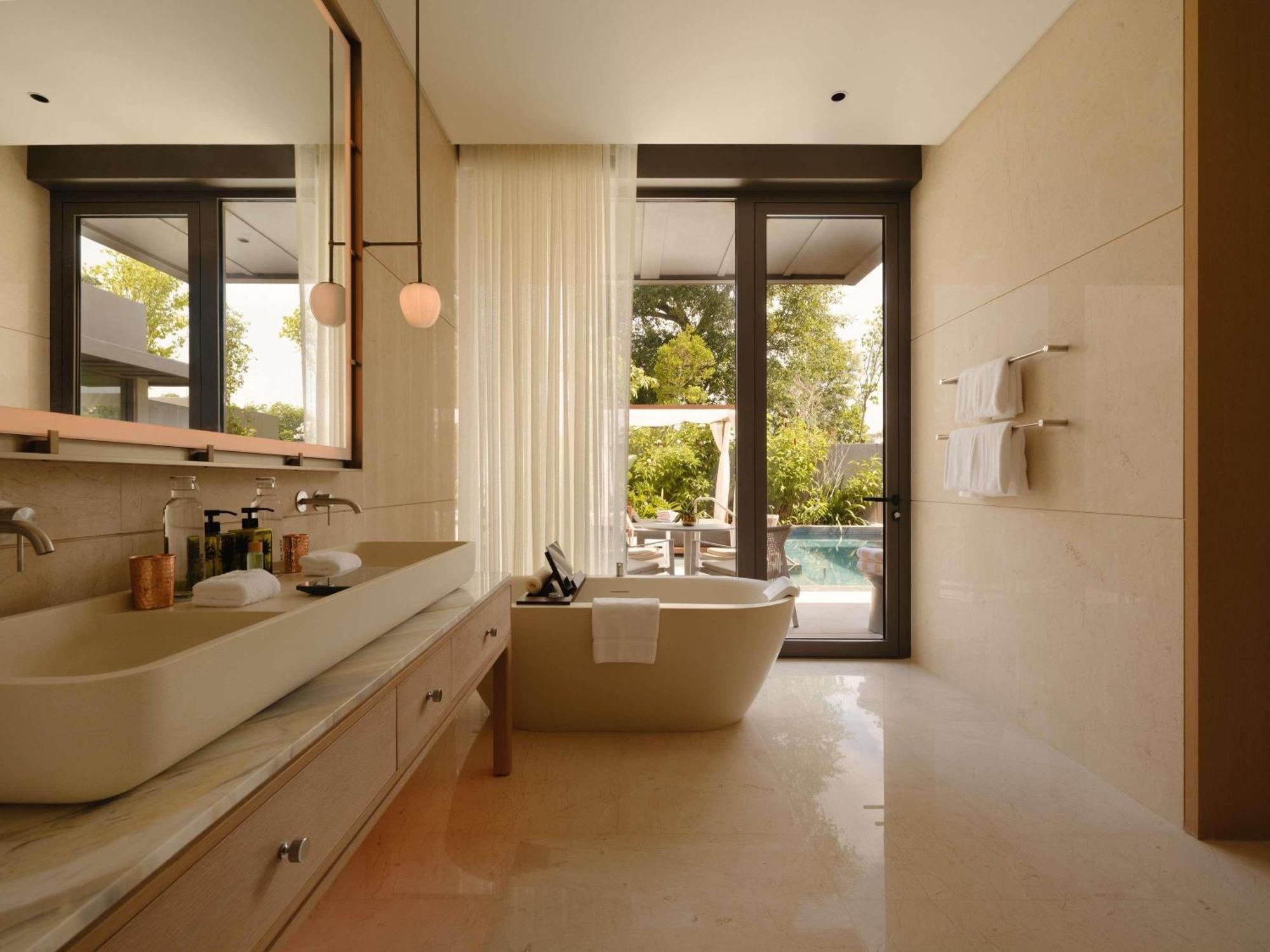 Signature One-Bedroom Villa with Pool, 2 Single Beds