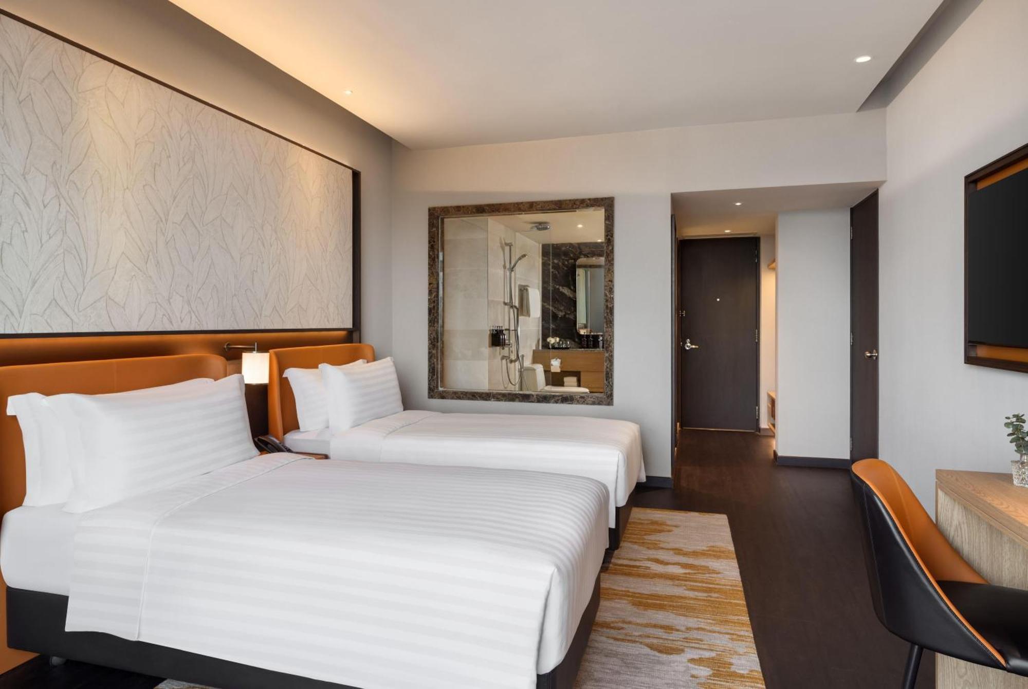 Deluxe Twin Room City View