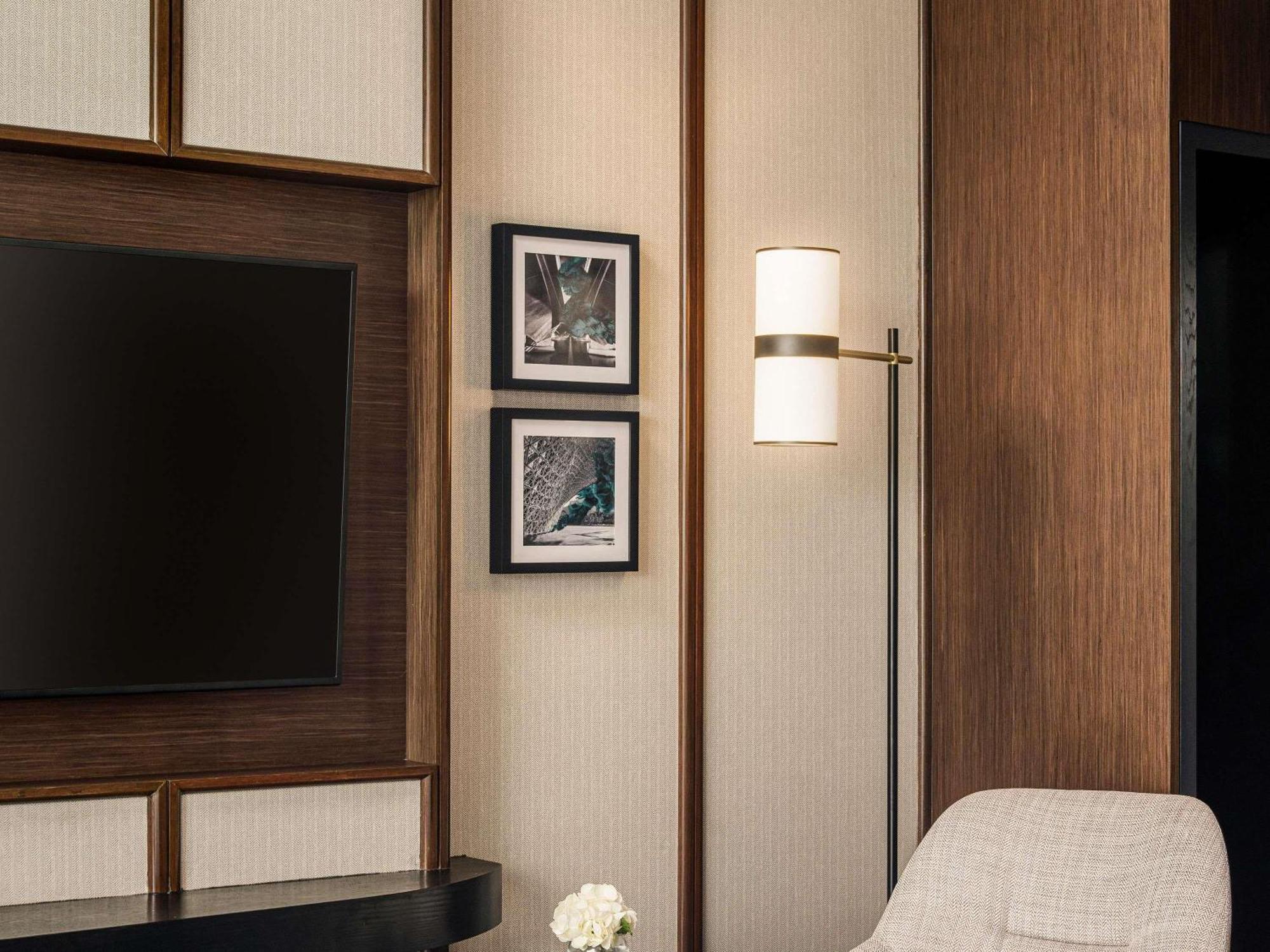Fairmont Gold 2 Doubles Balcony Lounge Access