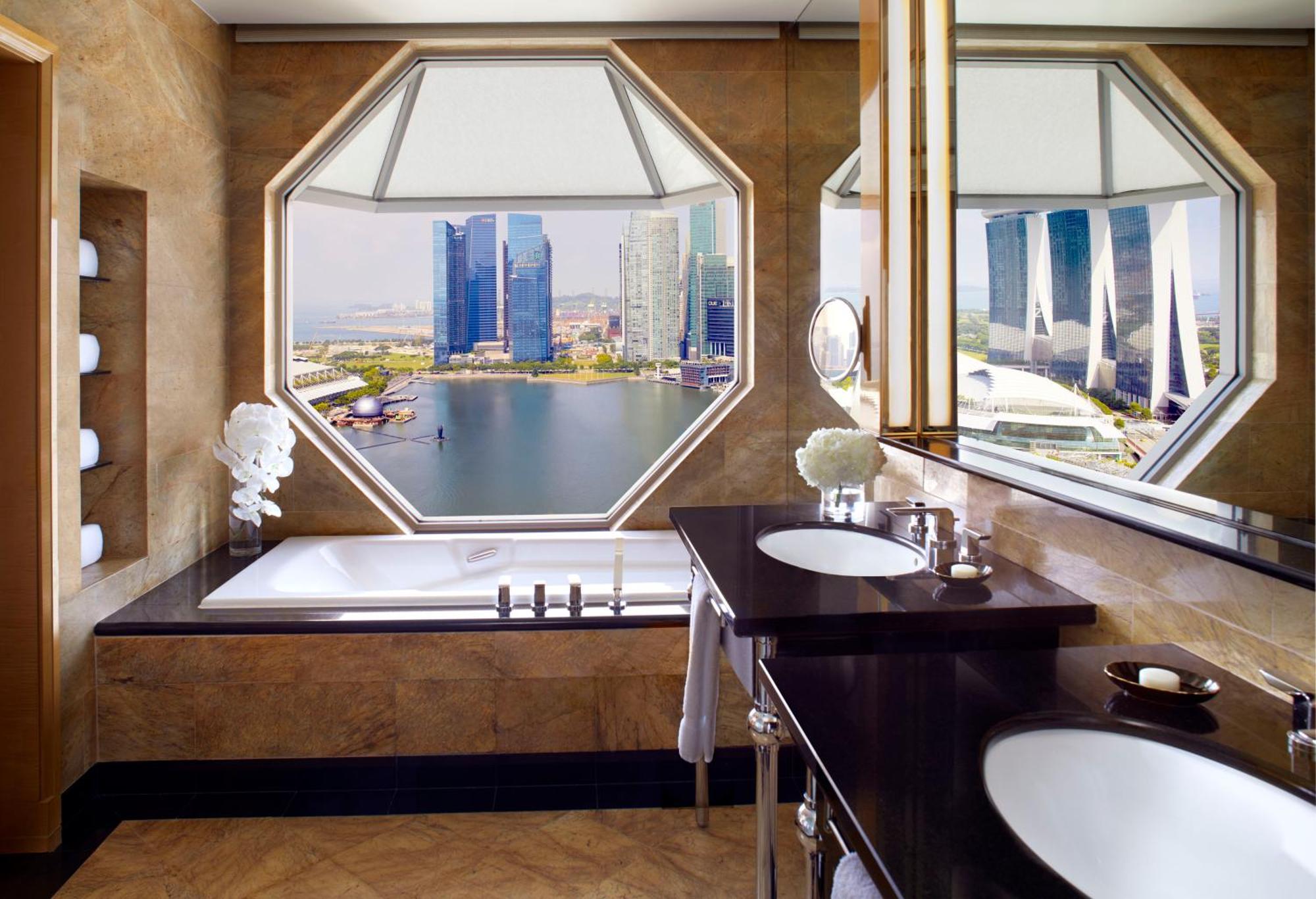 1 Bedroom Millenia Suite 1 King Bed Marina Bay View Lounge Access