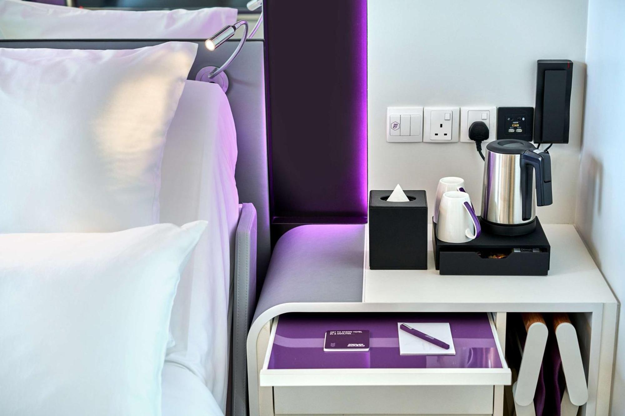 First Class Queen