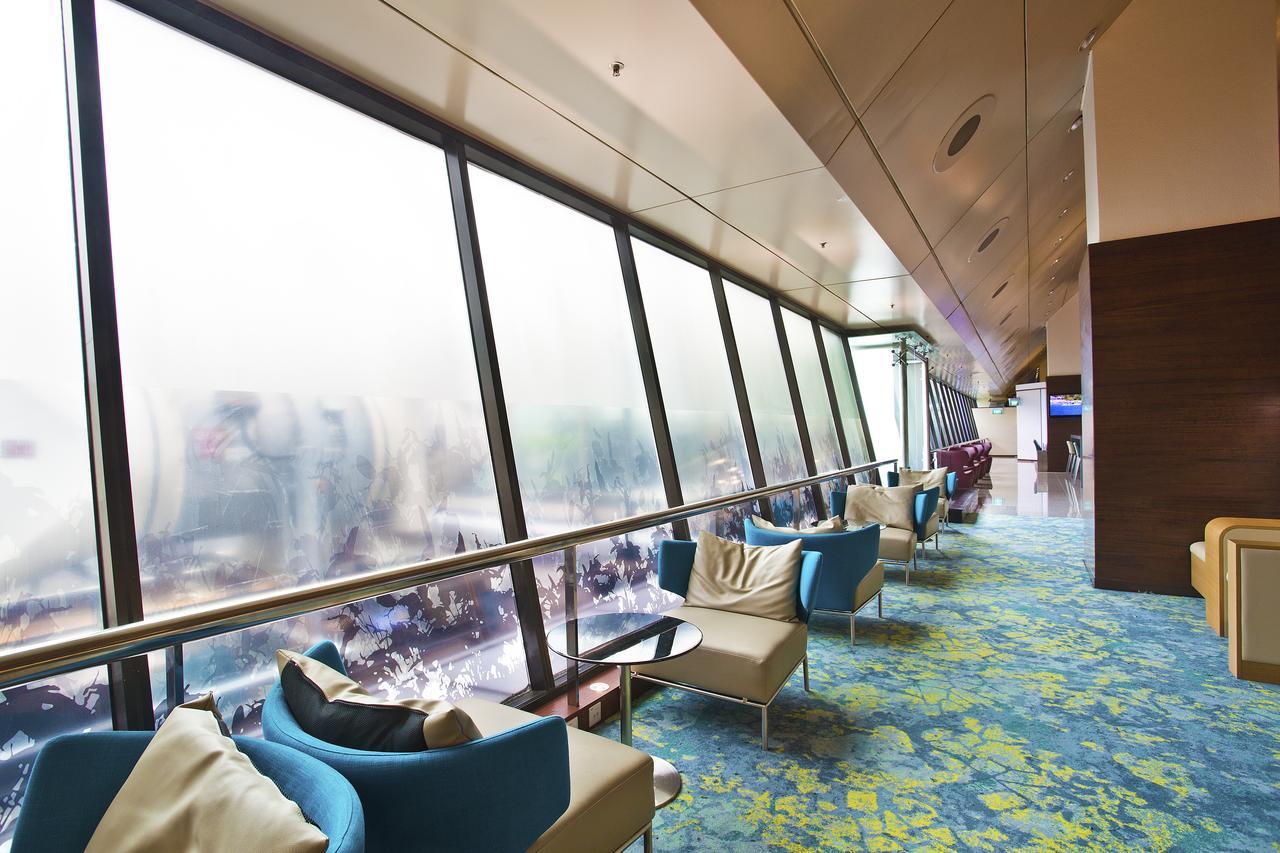 Nap Room Lounge meals Common Shower & Toilet Check 2PM & Check-out 12PM