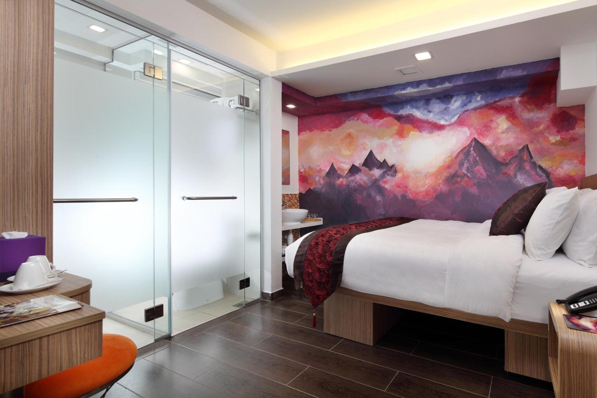 Studio Queen Room