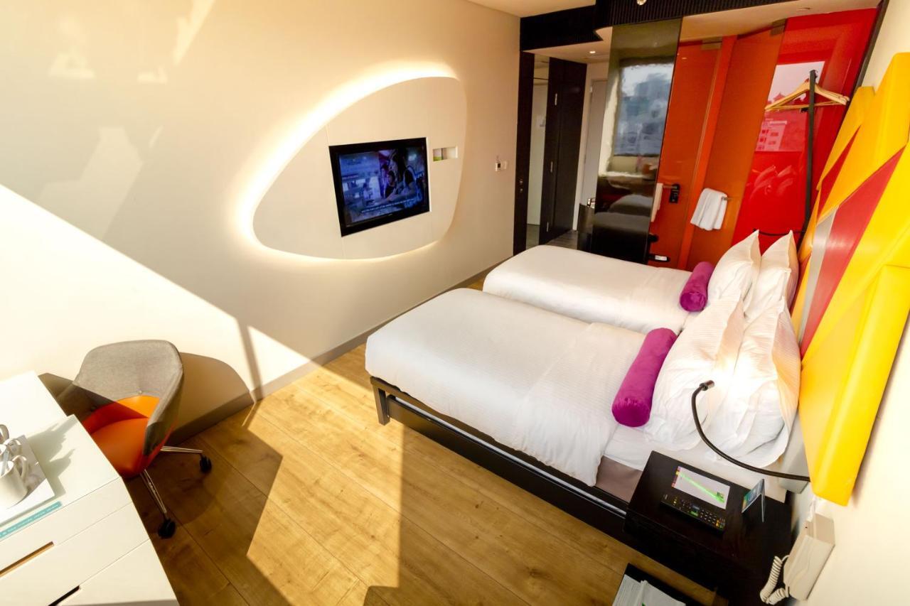 Standard Twin Room 2 Single Beds
