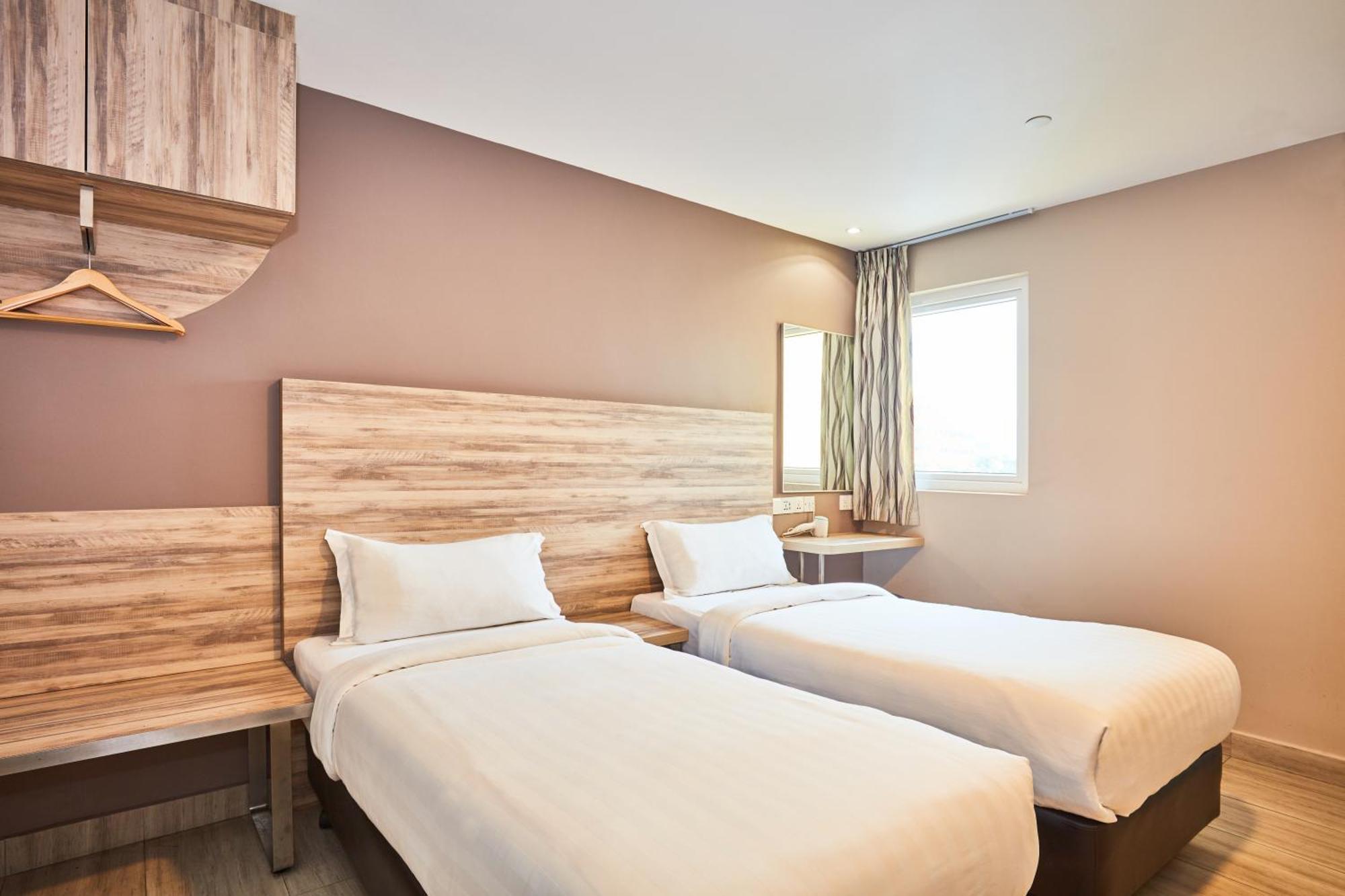 Superior Twin Room,972101626:JPEG