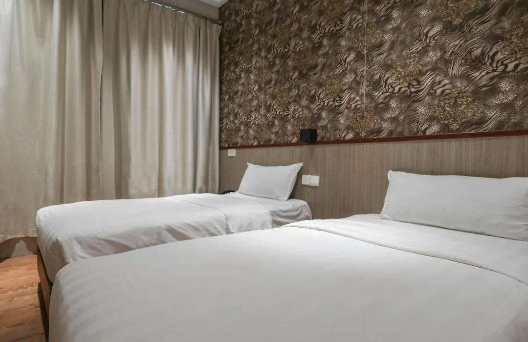 The Noble Hotel-1