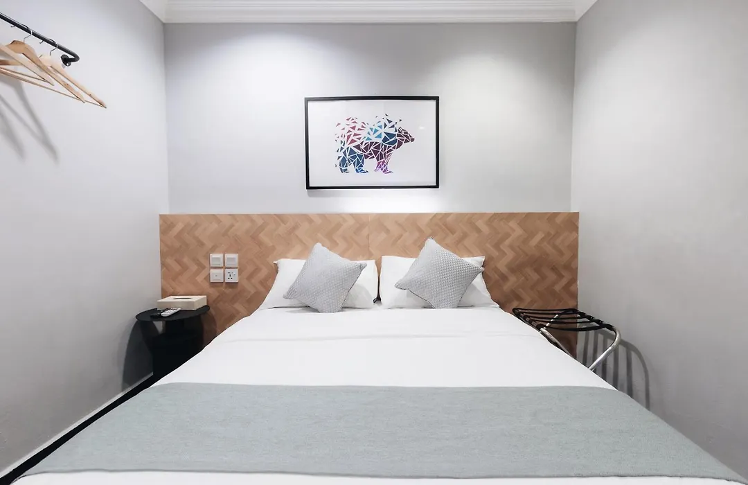 Harbour Ville Hotel - Hamilton-1