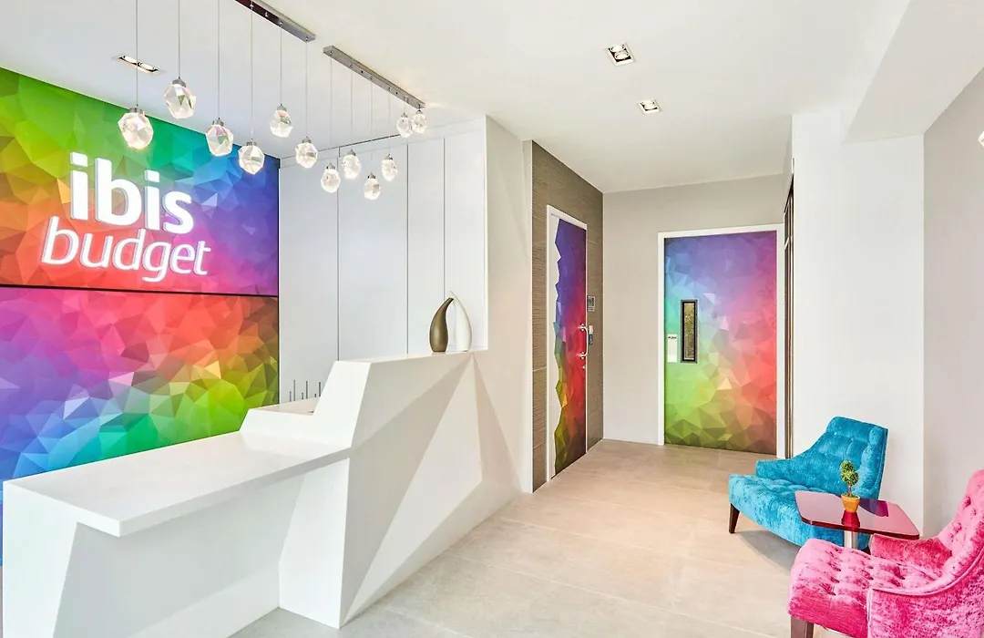Ibis Budget Singapore Olive-1
