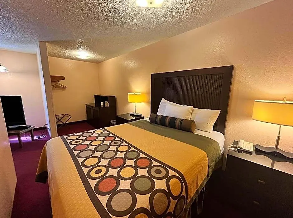 Hotel 81 Selegie-1