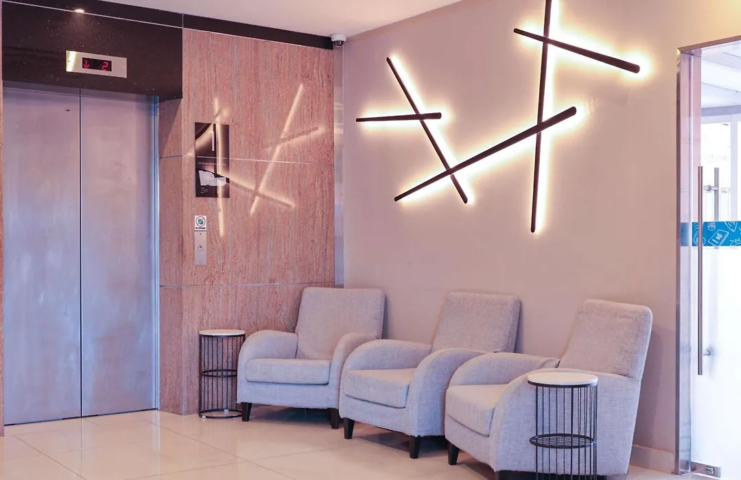 Ibis Budget Singapore Clove-1