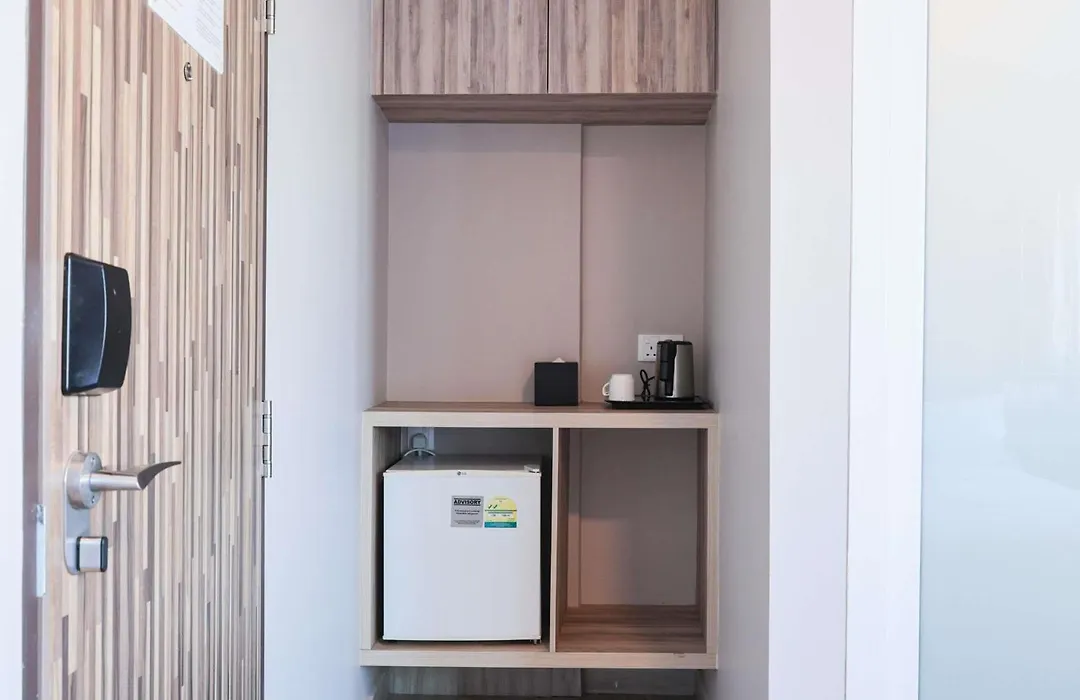 Ibis Budget Singapore Clove-1