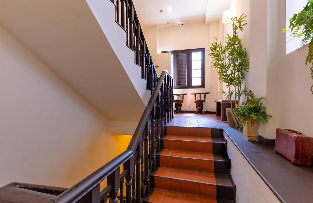 Inn At Temple St By Q Loft Newly Renovated-1