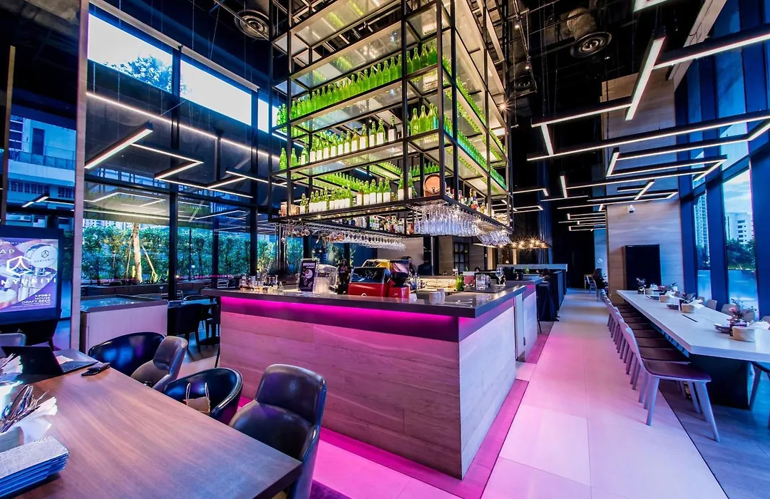Yotel Singapore Orchard Road-1