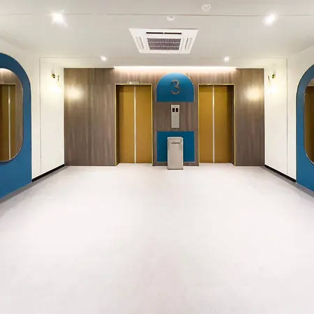 Coliwoo Hotel Pasir Panjang - Coliving-3