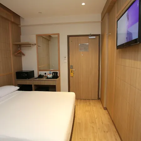 Hotel 81 Premier Star-2