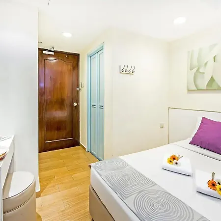 Hotel 81 Cosy-2