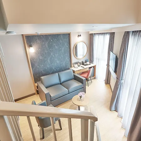 Hotel Bencoolen @ Hong Kong Street (SG Clean, Staycation Approved)-2