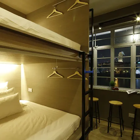 Beat. Capsule Hostel @ Boat Quay-3