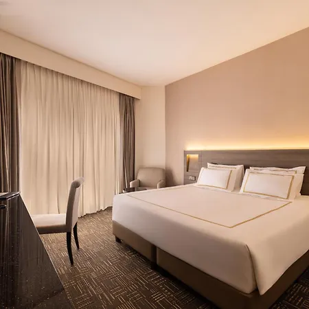 Hotel Royal Queens-2