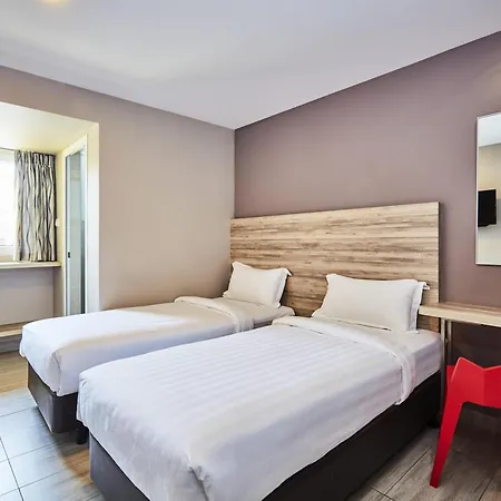 Ibis Budget Singapore Crystal-3
